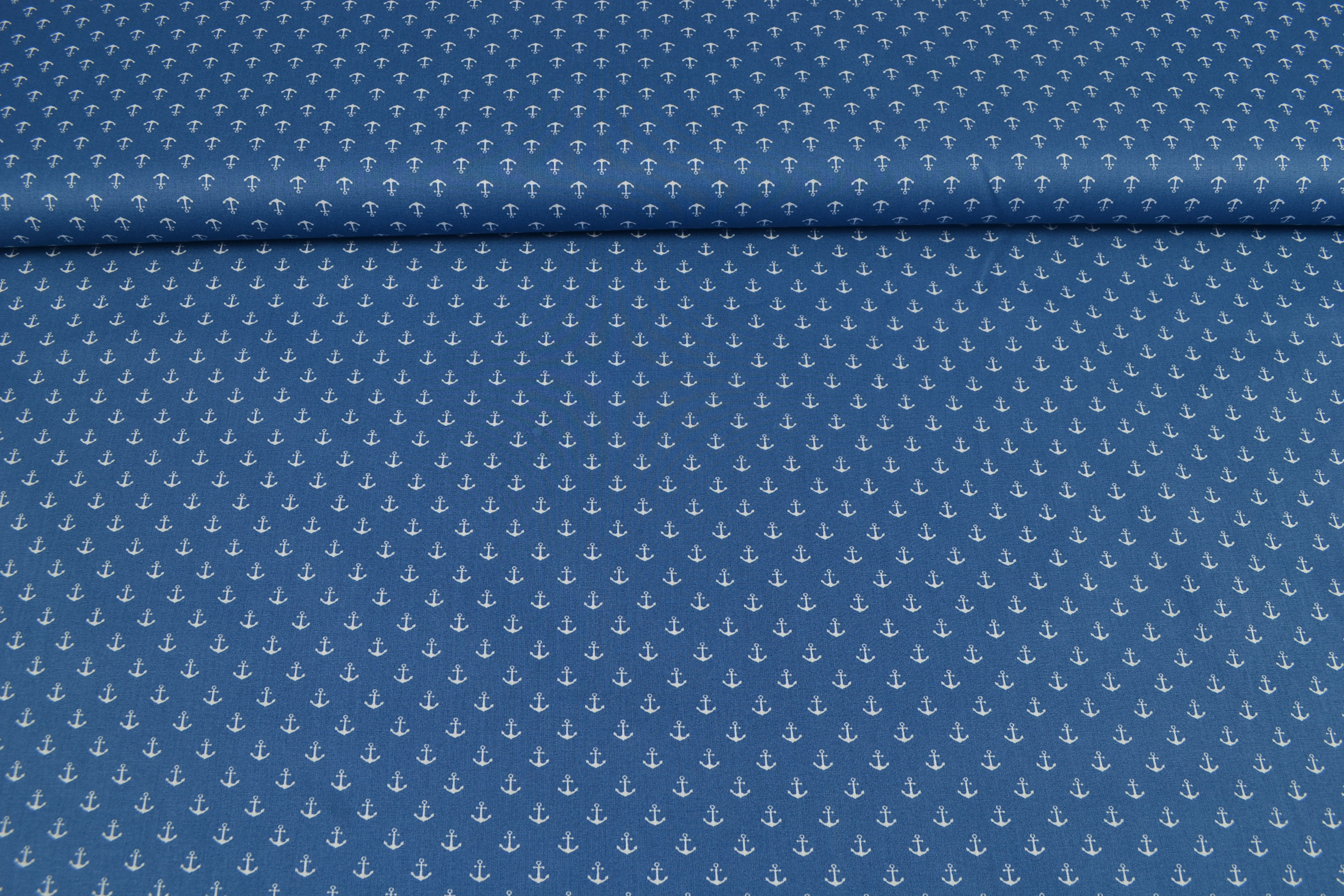 Baumwollstoff Popeline kleine Anker, jeansblau